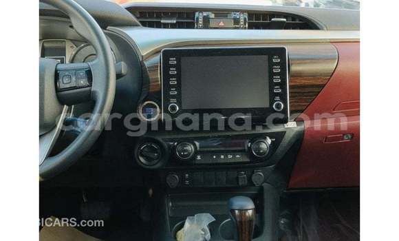 Ra Imported Toyota Hilux funfun Ọkọ̀ in Import - Dubai ni Ashanti Ra Imported Toyota Hilux funfun Ọkọ̀ in Import - Dubai ni Ashanti