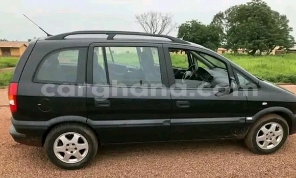Buy Used Opel Zafira Black Car in Accra in Greater Accra