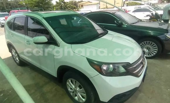 Sayi Na hannu Honda CR–V White Mota in Accra a Greater Accra Sayi Na hannu Honda CR–V White Mota in Accra a Greater Accra