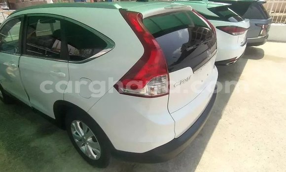 Sayi Na hannu Honda CR–V White Mota in Accra a Greater Accra Sayi Na hannu Honda CR–V White Mota in Accra a Greater Accra