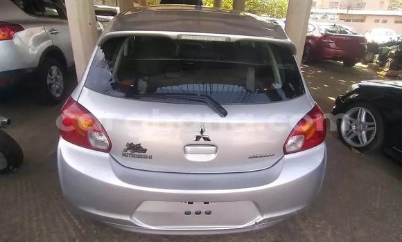 Ra Àlòkù Mitsubishi Mirage Silver Ọkọ̀ in Accra ni Greater Accra Ra Àlòkù Mitsubishi Mirage Silver Ọkọ̀ in Accra ni Greater Accra