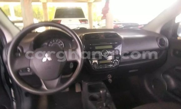 Ra Àlòkù Mitsubishi Mirage Silver Ọkọ̀ in Accra ni Greater Accra Ra Àlòkù Mitsubishi Mirage Silver Ọkọ̀ in Accra ni Greater Accra