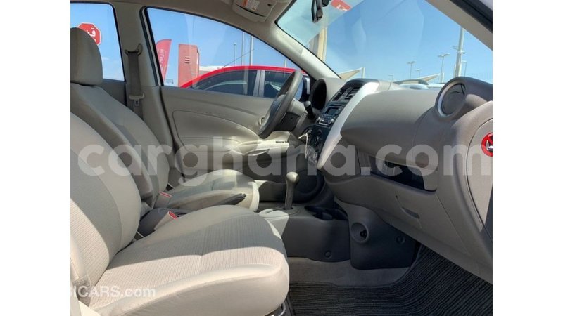 Big with watermark nissan sunny ashanti import dubai 54380