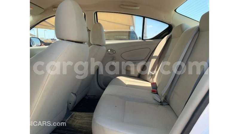 Big with watermark nissan sunny ashanti import dubai 54380