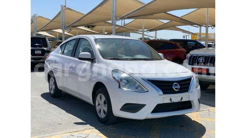 Big with watermark nissan sunny ashanti import dubai 54382