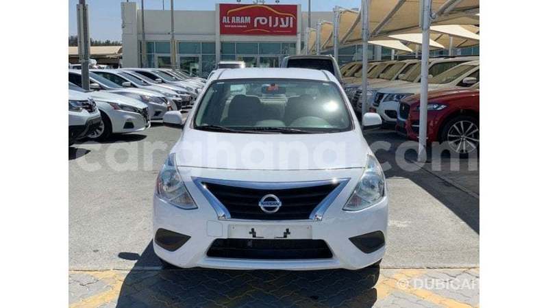 Big with watermark nissan sunny ashanti import dubai 54382