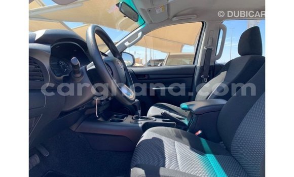 Ra Imported Toyota Hilux funfun Ọkọ̀ in Import - Dubai ni Ashanti Ra Imported Toyota Hilux funfun Ọkọ̀ in Import - Dubai ni Ashanti