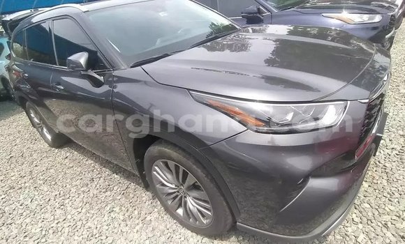 Ra Àlòkù Toyota Highlander Miiran Ọkọ̀ in Accra ni Greater Accra
