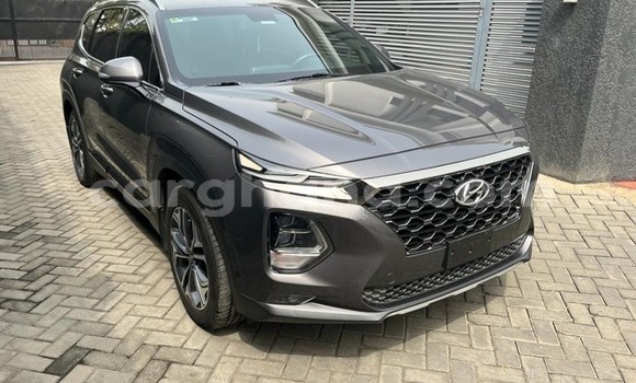 Buy Used Hyundai Santa Fe Beige Car in Sekondi–Takoradi Metropolitan in Western Buy Used Hyundai Santa Fe Beige Car in Sekondi–Takoradi Metropolitan in Western