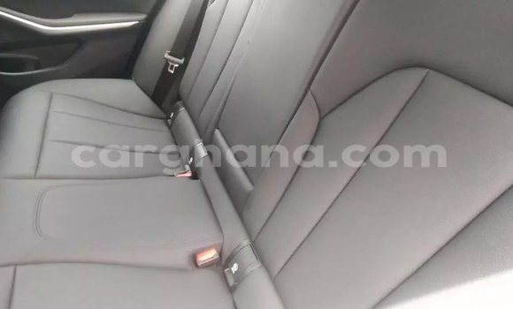 Ra Àlòkù BMW 3–Series Black Ọkọ̀ in Accra ni Greater Accra Ra Àlòkù BMW 3–Series Black Ọkọ̀ in Accra ni Greater Accra