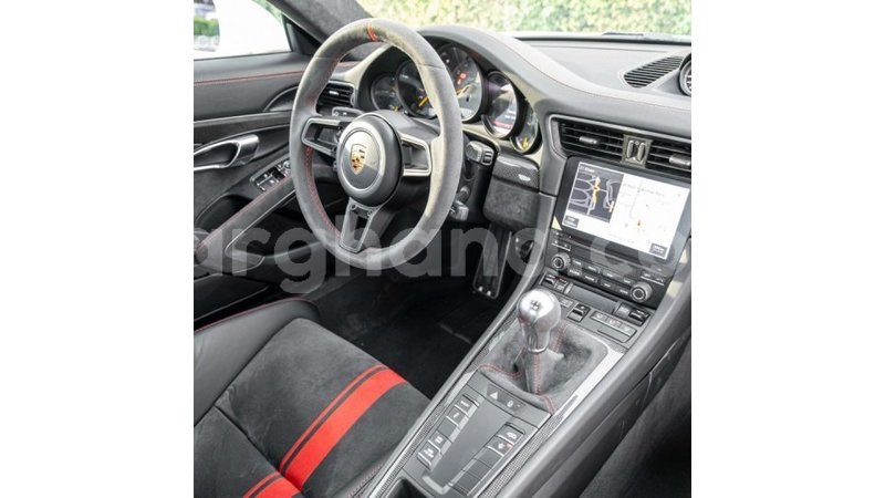 Big with watermark porsche 911 gt3 ashanti import dubai 54407