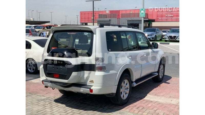 Big with watermark mitsubishi pajero ashanti import dubai 54411