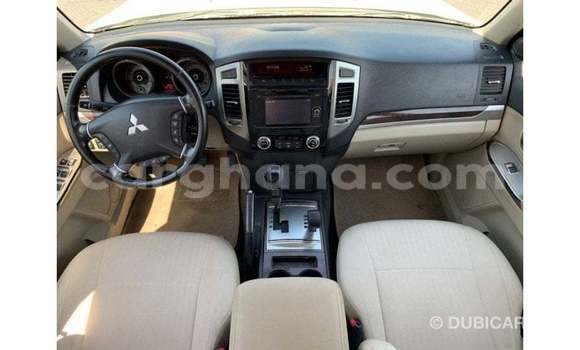 Sayi Imported Mitsubishi Pajero White Mota in Import - Dubai a Ashanti Sayi Imported Mitsubishi Pajero White Mota in Import - Dubai a Ashanti