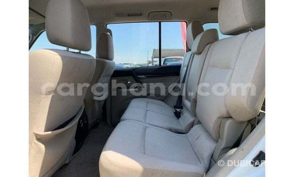 Sayi Imported Mitsubishi Pajero White Mota in Import - Dubai a Ashanti Sayi Imported Mitsubishi Pajero White Mota in Import - Dubai a Ashanti