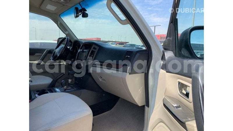 Big with watermark mitsubishi pajero ashanti import dubai 54411