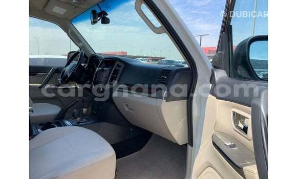 Sayi Imported Mitsubishi Pajero White Mota in Import - Dubai a Ashanti Sayi Imported Mitsubishi Pajero White Mota in Import - Dubai a Ashanti