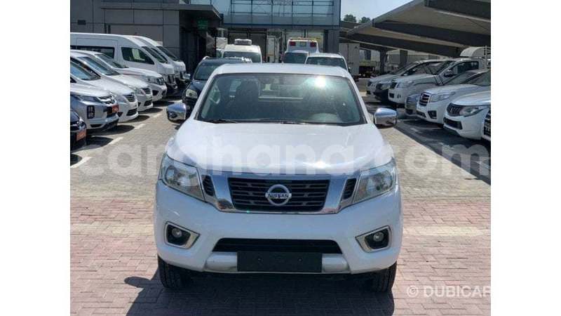 Big with watermark nissan navara ashanti import dubai 54414