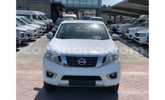 Sayi Imported Nissan Navara White Mota in Import - Dubai a Ashanti Sayi Imported Nissan Navara White Mota in Import - Dubai a Ashanti
