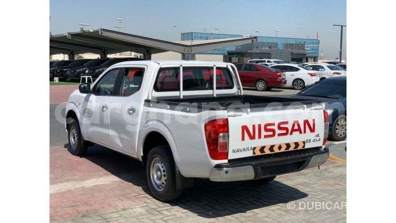 Big with watermark nissan navara ashanti import dubai 54414