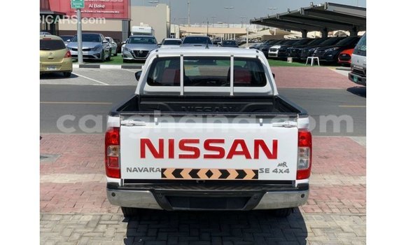 Sayi Imported Nissan Navara White Mota in Import - Dubai a Ashanti Sayi Imported Nissan Navara White Mota in Import - Dubai a Ashanti