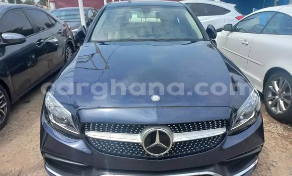 Sayi Na hannu Mercedes‒Benz C–Class Blue Mota in Accra a Greater Accra