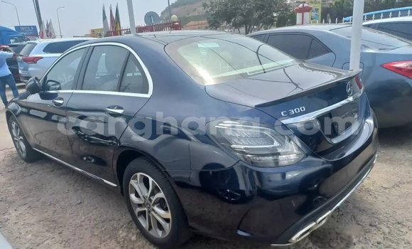 Sayi Na hannu Mercedes‒Benz C–Class Blue Mota in Accra a Greater Accra Sayi Na hannu Mercedes‒Benz C–Class Blue Mota in Accra a Greater Accra