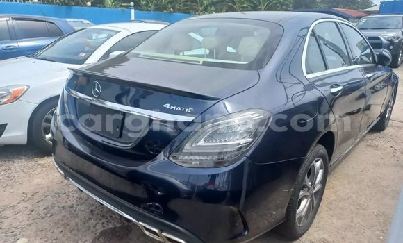 Sayi Na hannu Mercedes‒Benz C–Class Blue Mota in Accra a Greater Accra Sayi Na hannu Mercedes‒Benz C–Class Blue Mota in Accra a Greater Accra