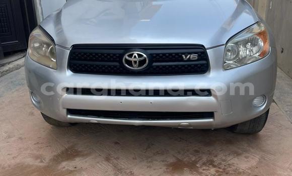 Buy Used Toyota RAV4 Silver Car in Sekondi–Takoradi Metropolitan in Western