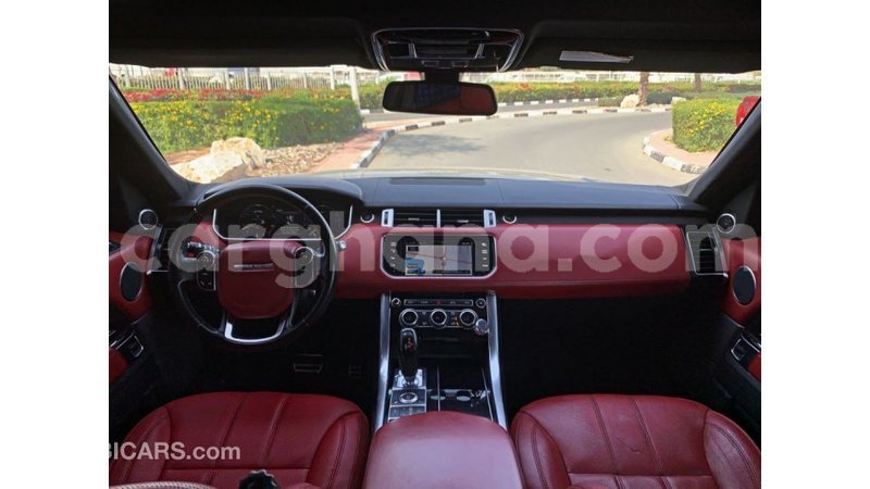 Big with watermark land rover range rover ashanti import dubai 54429