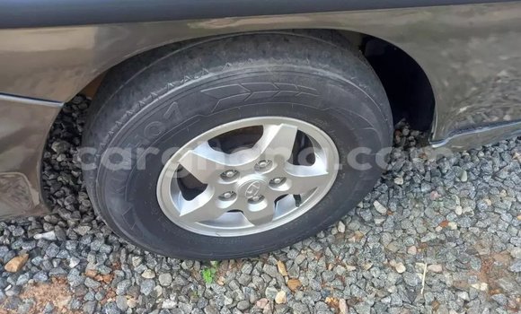 Buy Used Toyota Hiace Silver Car in Accra in Greater Accra Buy Used Toyota Hiace Silver Car in Accra in Greater Accra